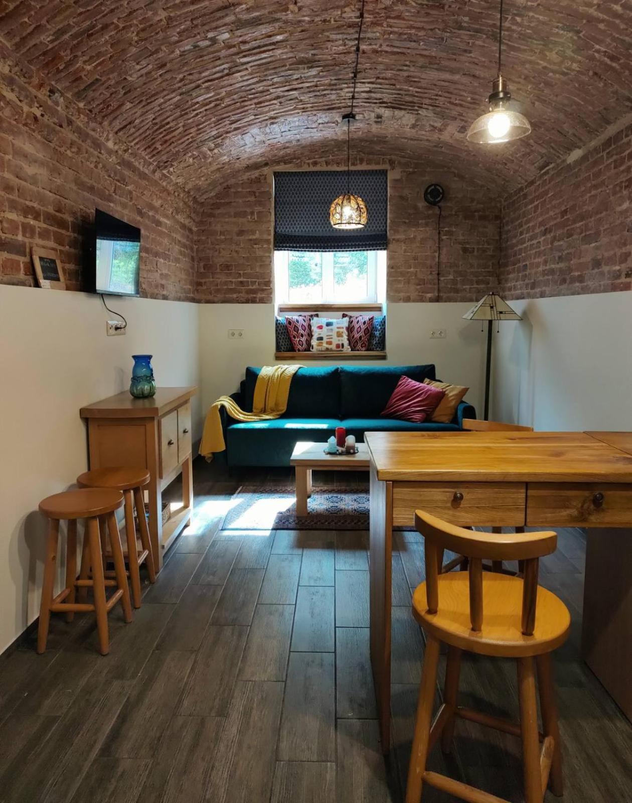 Мури Старого Львова Appartement Buitenkant foto
