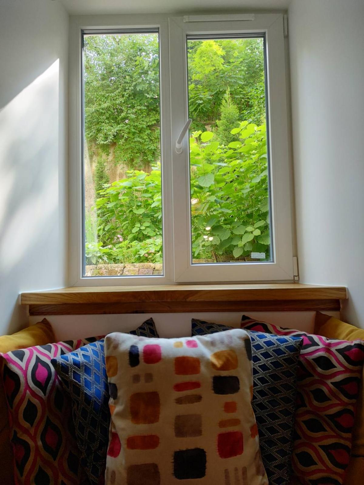 Мури Старого Львова Appartement Buitenkant foto