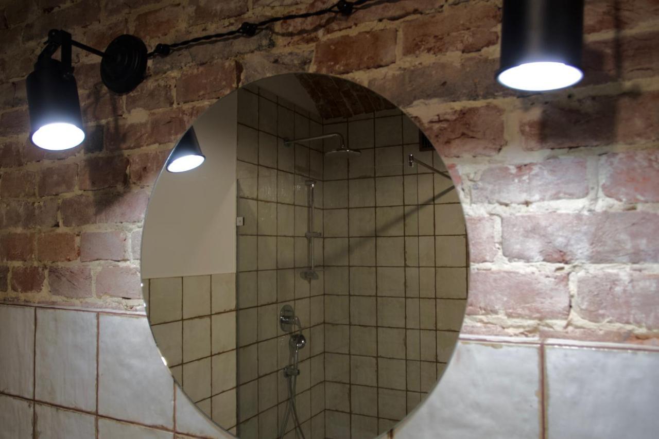 Мури Старого Львова Appartement Buitenkant foto